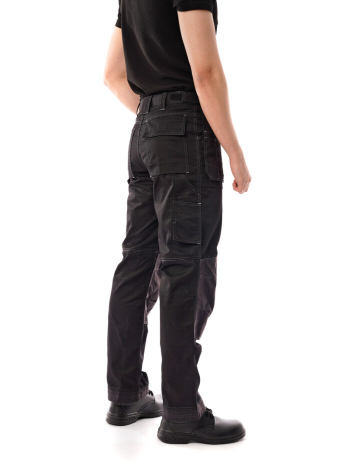 Benchmark T42 - Men’s Tradesman Trouser in Black