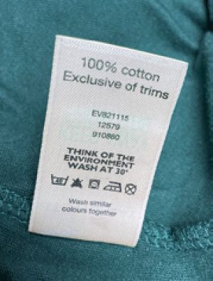 Label with garment washing instructions